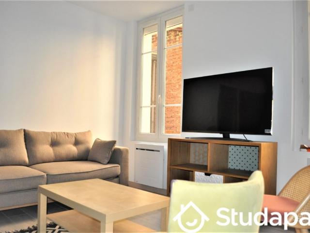 Chambre dans une colocation de 12m2