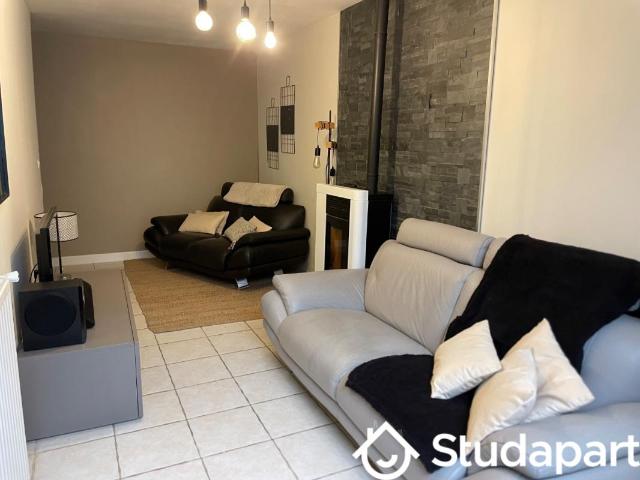 Chambre dans une colocation de 12m2