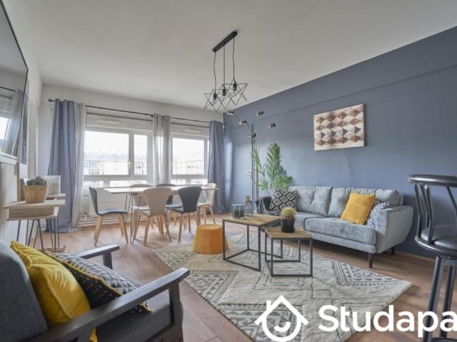 Chambre dans une colocation de 12m2