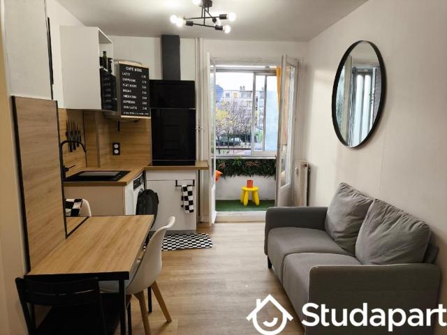 Chambre dans une colocation de 12m2