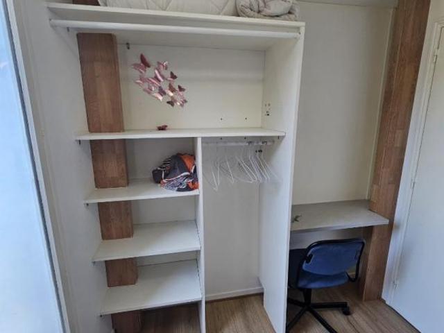 Chambre dans une colocation de 12m2