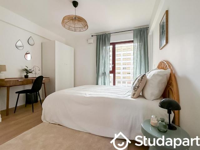 Chambre dans une colocation de 12m2