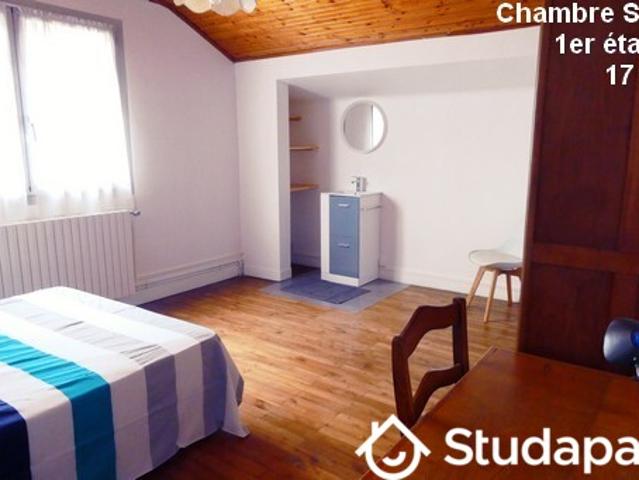 Chambre dans une colocation de 12m2