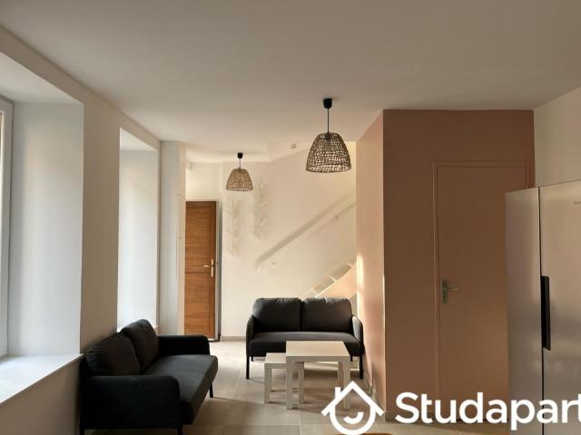 Chambre dans une colocation de 12m2