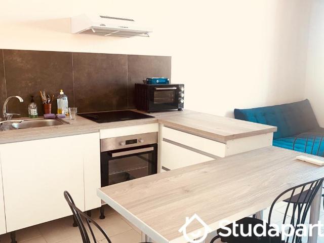 Chambre dans une colocation de 12m2
