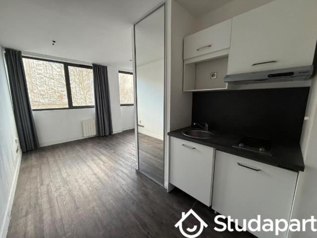 Chambre dans une colocation de 12m2
