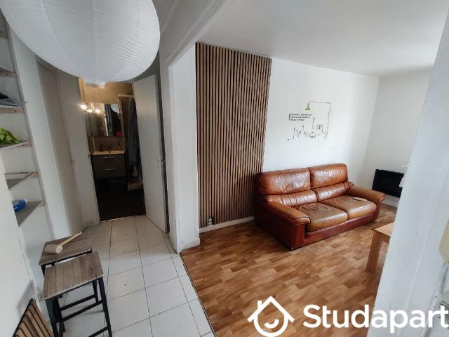 Chambre dans une colocation de 12m2