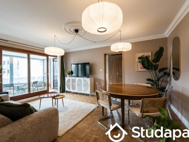 Chambre dans une colocation de 12m2