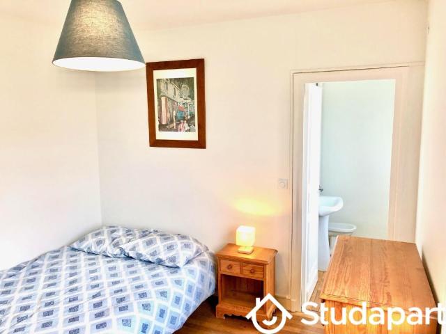 Chambre dans une colocation de 12m2