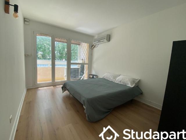 Chambre dans une colocation de 12m2