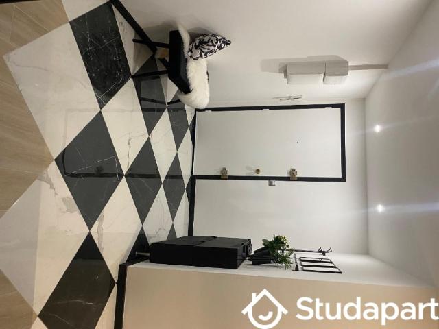 Chambre dans une colocation de 12m2