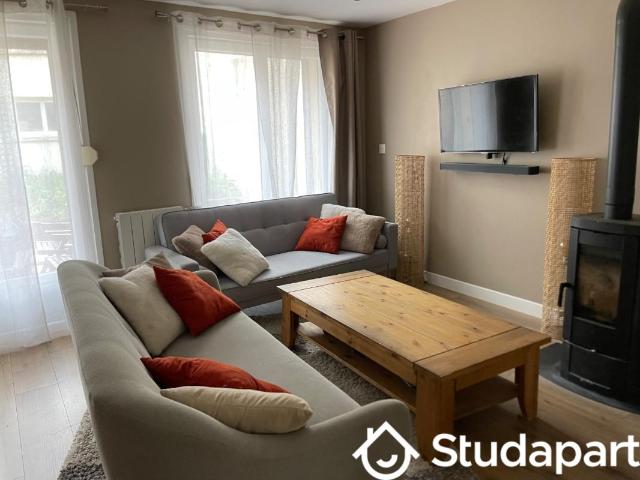 Chambre dans une colocation de 12m2