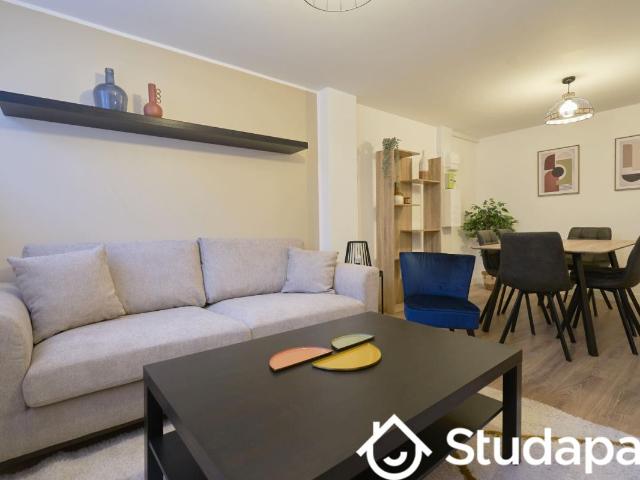 Chambre dans une colocation de 12m2