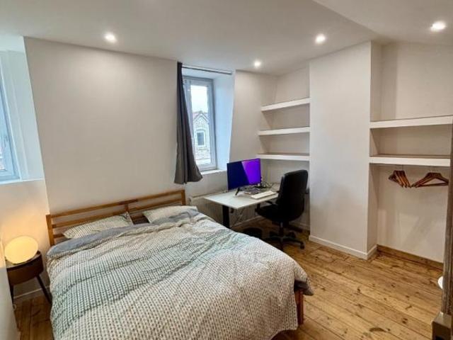 Chambre dans une colocation de 12m2