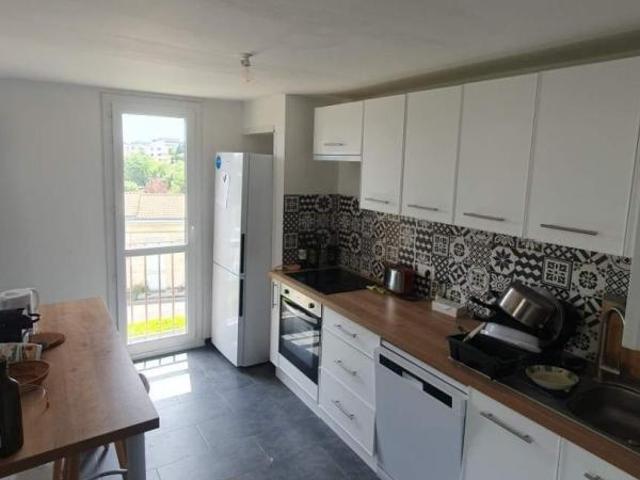 Chambre dans une colocation de 12m2