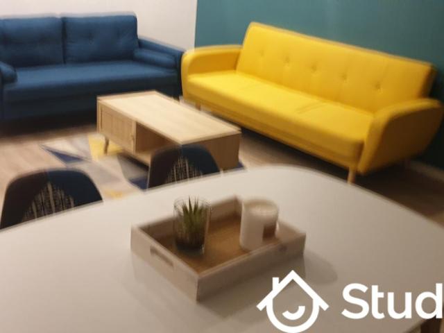 Chambre dans une colocation de 12m2