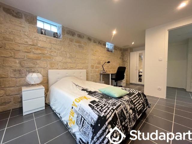 Chambre dans une colocation de 12m2