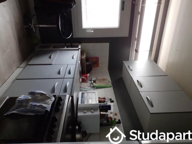 Chambre dans une colocation de 12m2