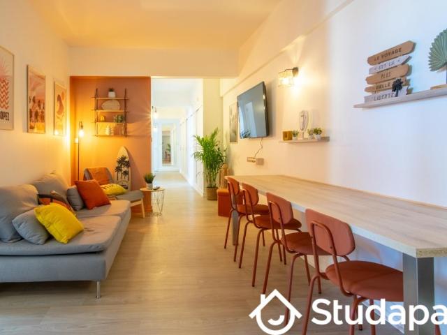 Chambre dans une colocation de 12m2