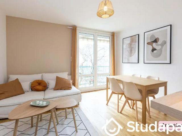 Chambre dans une colocation de 12m2