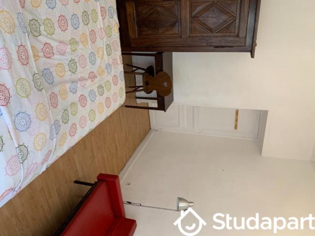 Chambre dans une colocation de 13m2