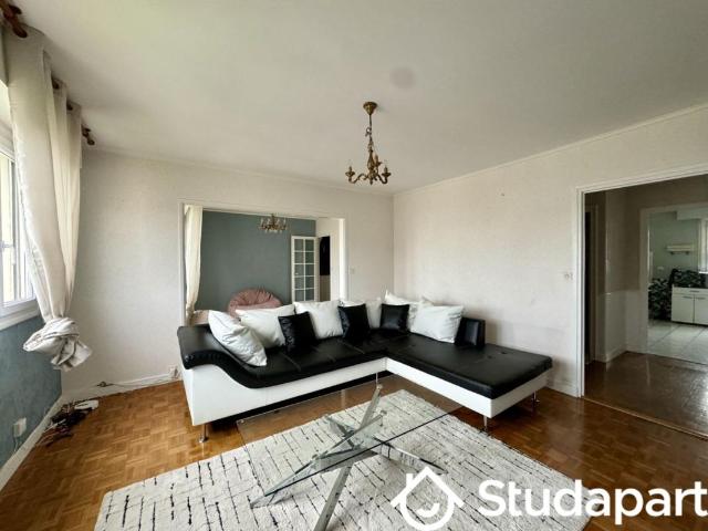 Chambre dans une colocation de 13m2