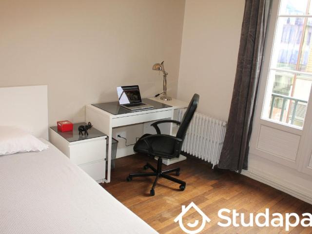 Chambre dans une colocation de 13m2