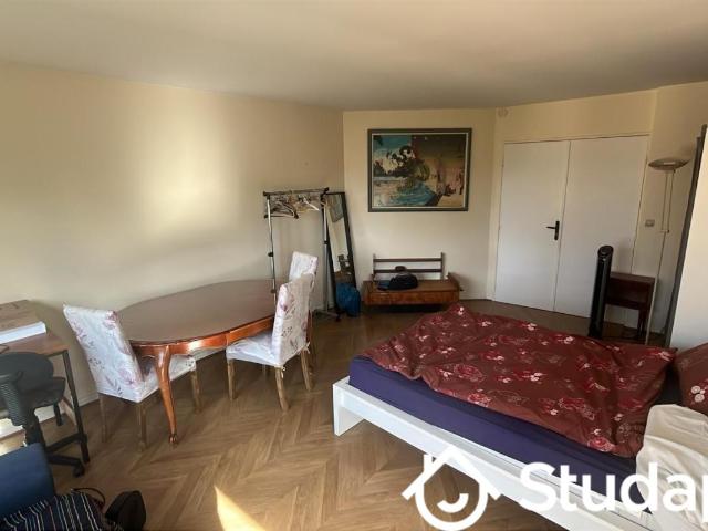 Chambre dans une colocation de 13m2