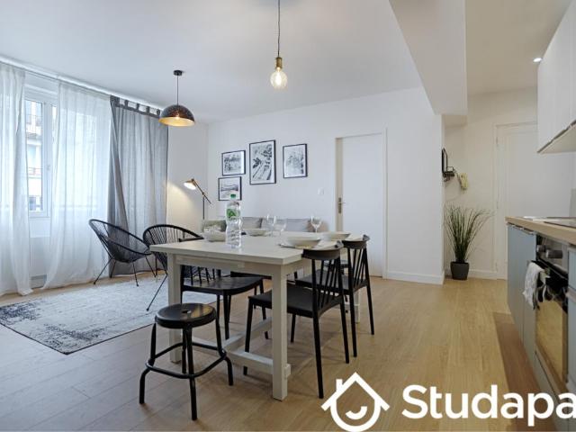 Chambre dans une colocation de 14m2