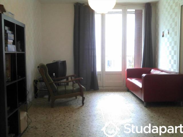 Chambre dans une colocation de 13m2