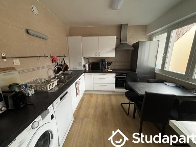 Chambre dans une colocation de 13m2