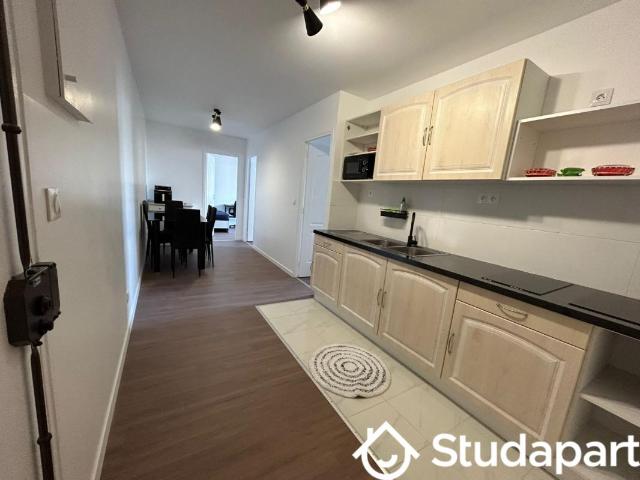 Chambre dans une colocation de 13m2