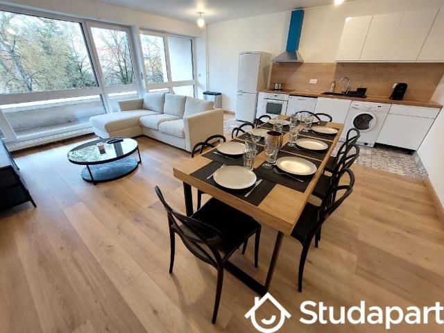 Chambre dans une colocation de 13m2