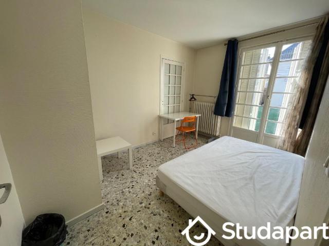Chambre dans une colocation de 13m2