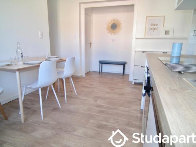 Chambre dans une colocation de 13m2