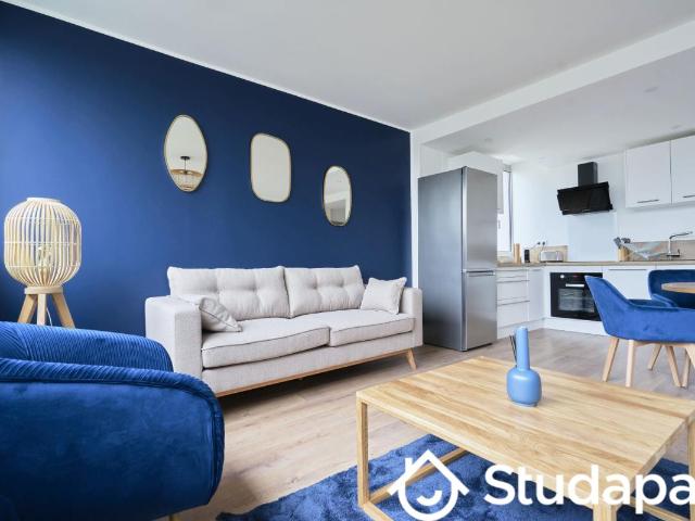 Chambre dans une colocation de 14m2
