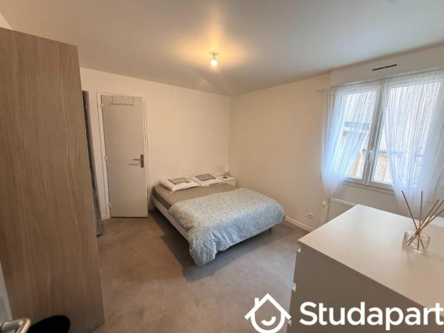 Chambre dans une colocation de 14m2
