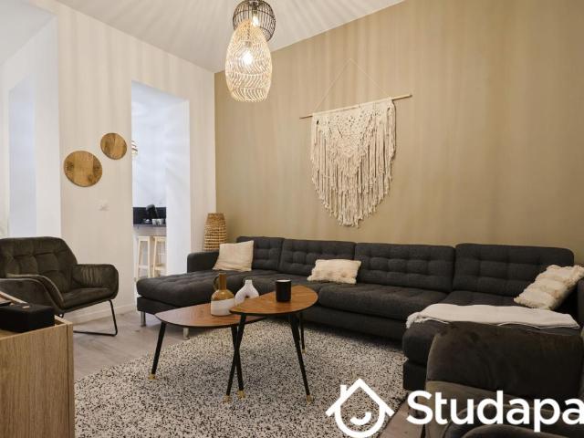 Chambre dans une colocation de 14m2