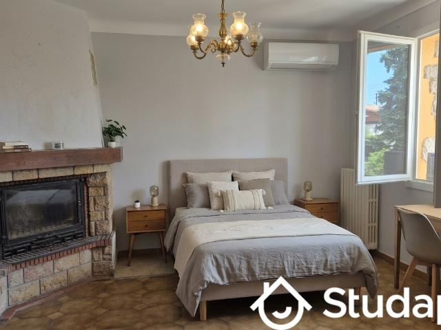 Chambre dans une colocation de 14m2