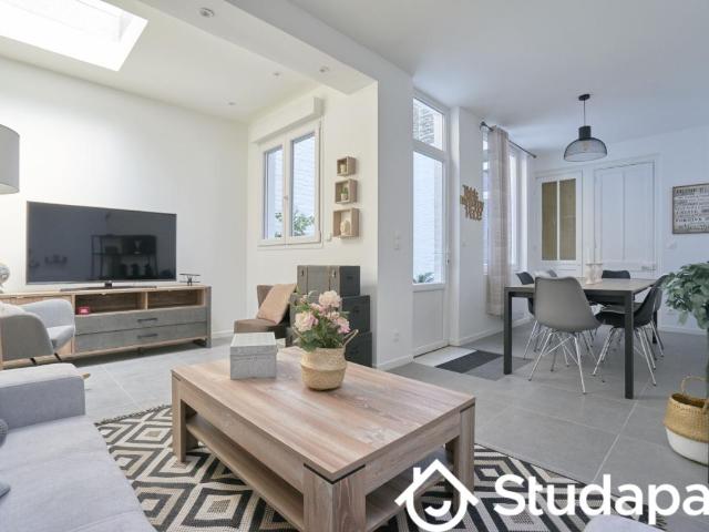 Chambre dans une colocation de 14m2