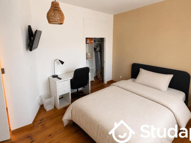 Chambre dans une colocation de 14m2