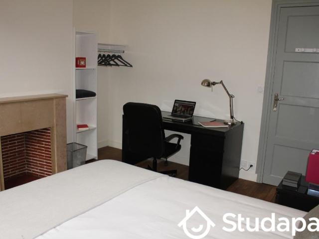 Chambre dans une colocation de 14m2