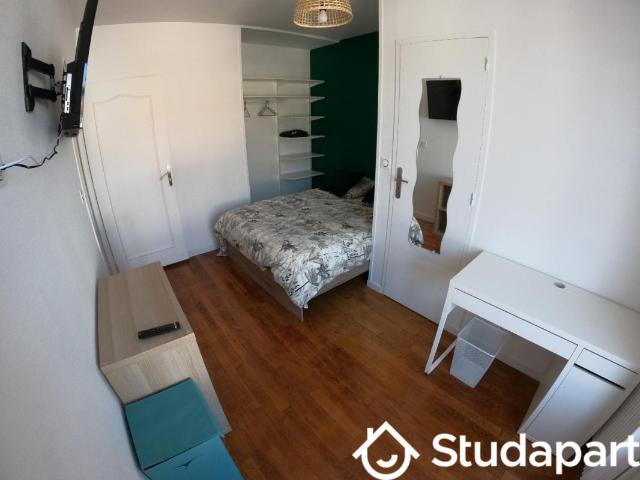 Chambre dans une colocation de 14m2