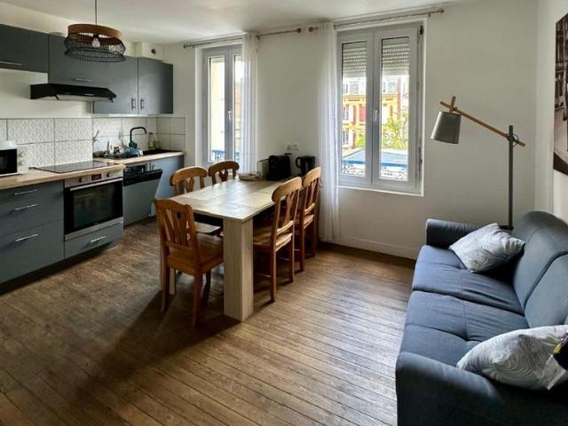 Chambre dans une colocation de 14m2