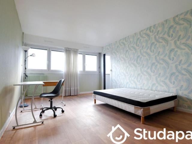 Chambre dans une colocation de 14m2
