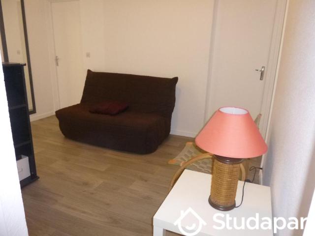 Chambre dans une colocation de 14m2