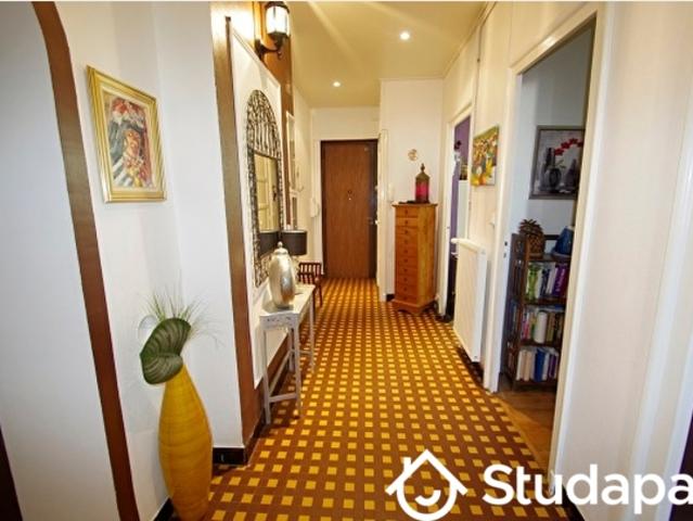 Chambre dans une colocation de 14m2