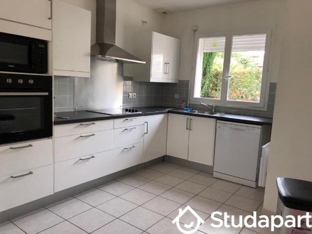 Chambre dans une colocation de 14m2