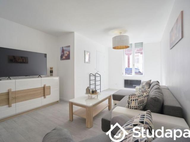 Chambre dans une colocation de 14m2