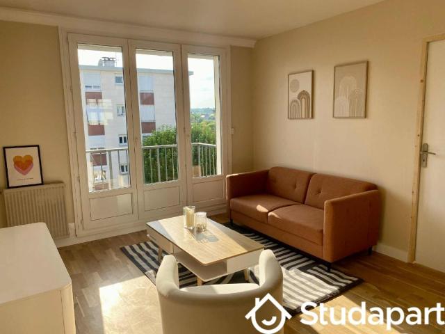 Chambre dans une colocation de 14m2